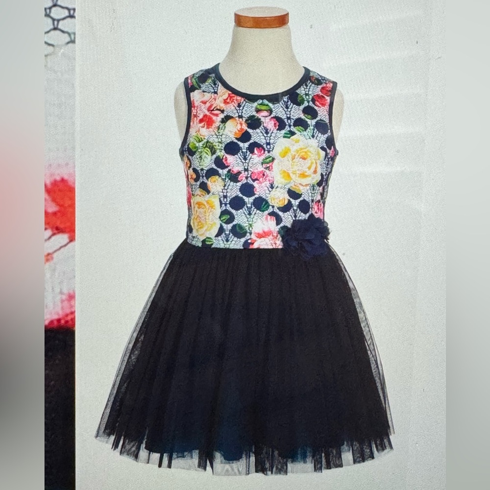 Pippa & Julie Floral & Lace Dress